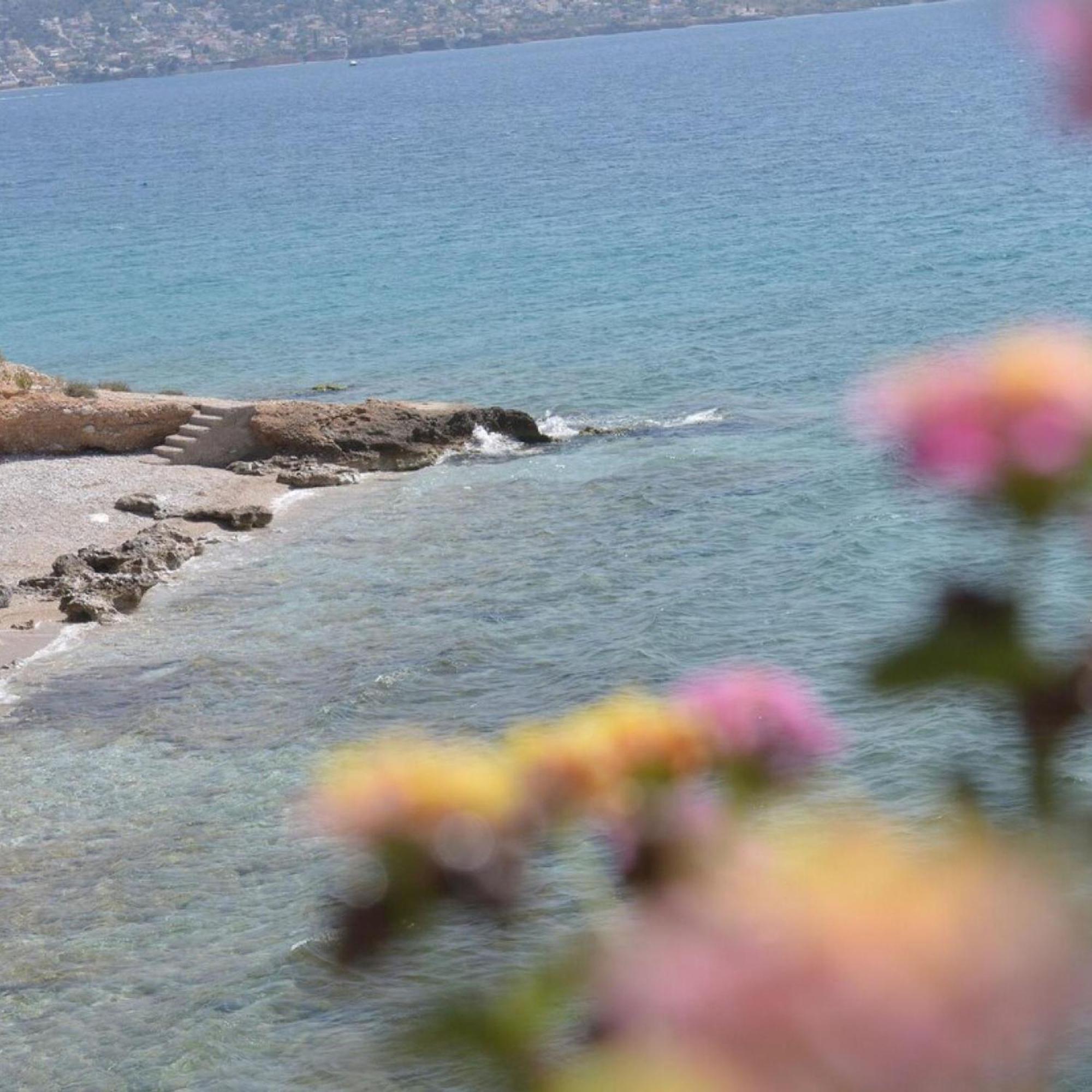 Salamis Beachfront House Extérieur photo