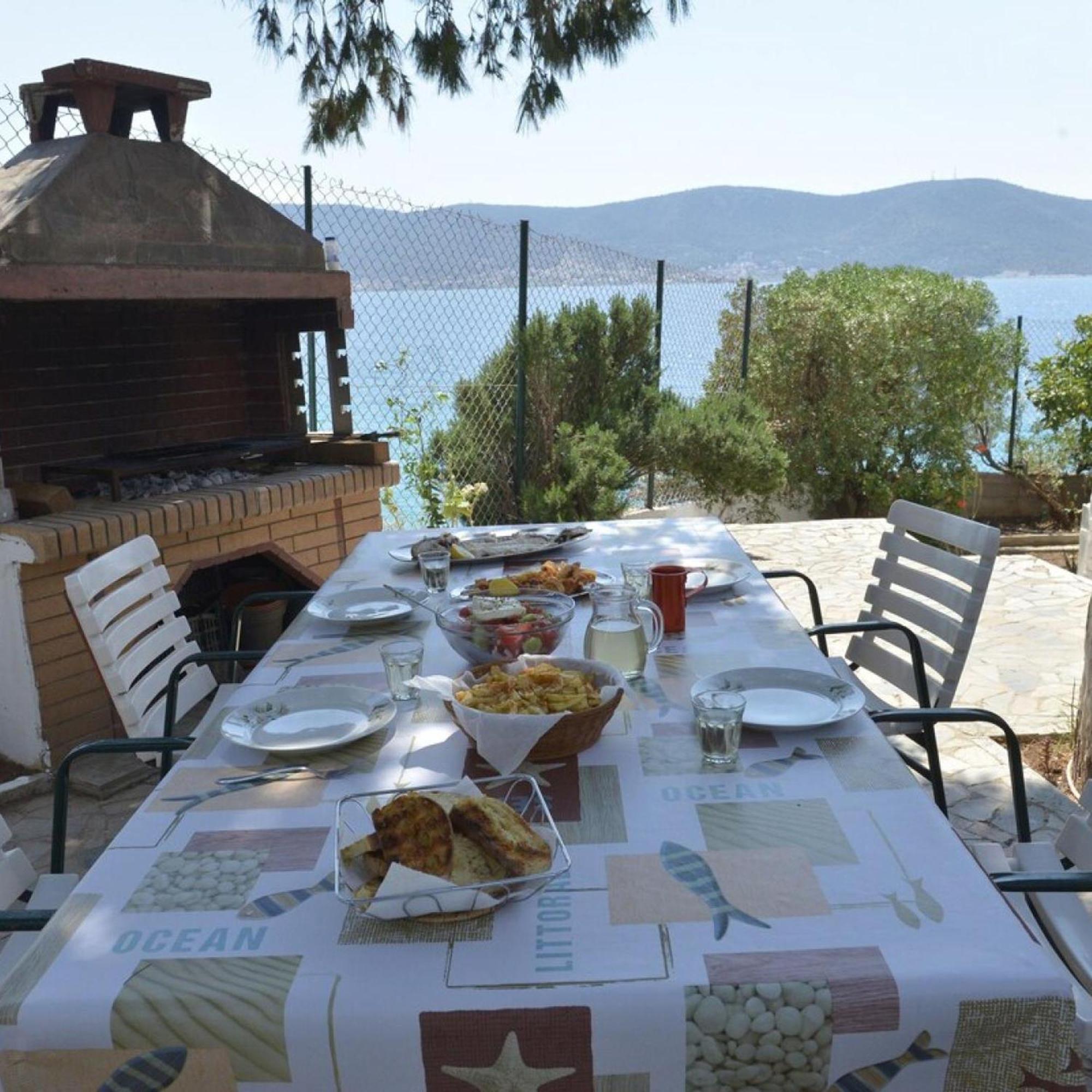 Salamis Beachfront House Extérieur photo